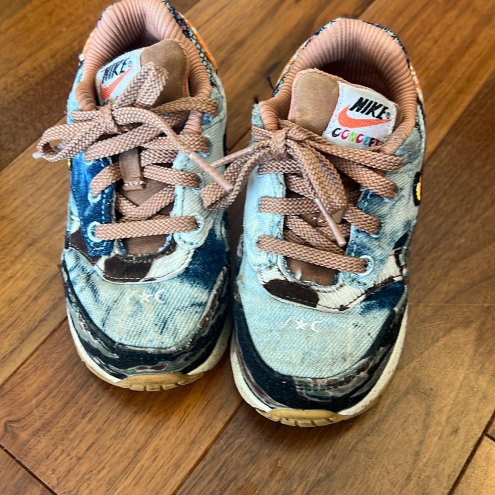 NIKE x Concepts Air Max 1 "Heavy" sneakers
